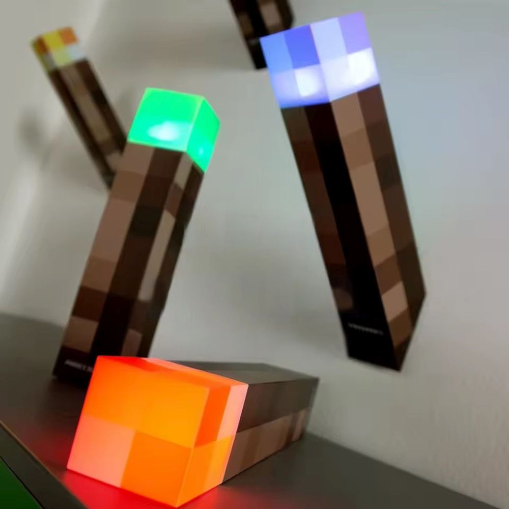 magnesvilag-faklyak-ledes-akkumulatoros